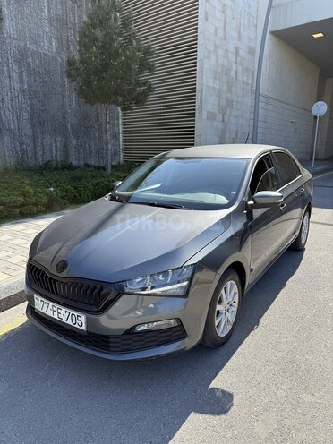 Skoda Rapid 2021, 88,300 km - 1.6 l - Bakı