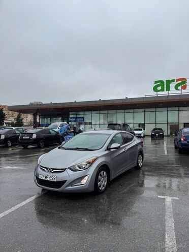Hyundai Elantra 2015, 131,000 km - 1.8 l - Bakı
