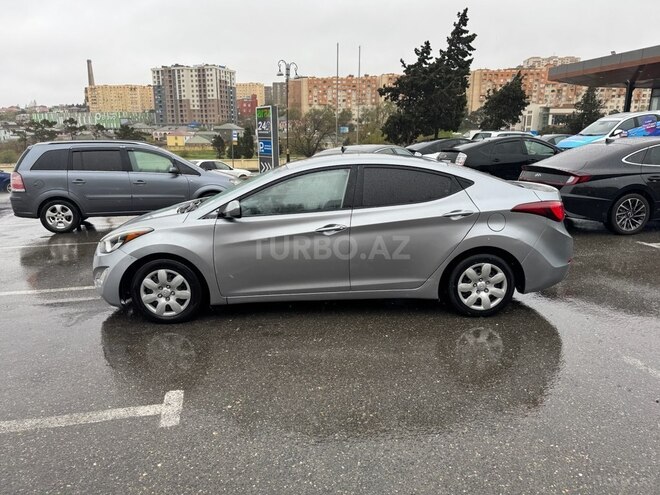 Hyundai Elantra 2015, 131,000 km - 1.8 l - Bakı