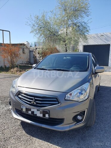 Mitsubishi Attrage 2014, 142,329 km - 1.2 л - Bakı