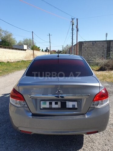 Mitsubishi Attrage 2014, 142,329 km - 1.2 л - Bakı