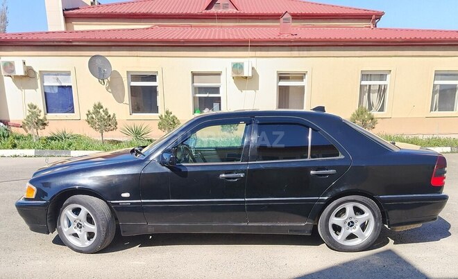 Mercedes C 200 1996, 358,600 km - 2.0 l - Bakı