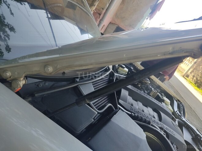 Mercedes E 240 1998, 325,000 km - 2.4 l - Mingəçevir