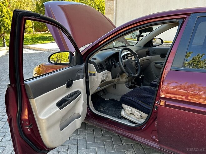 Hyundai Accent 2008, 285,000 km - 1.6 l - Naxçıvan