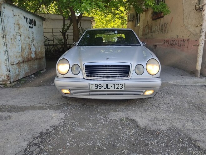 Mercedes E 240 1998, 325,000 km - 2.4 l - Mingəçevir