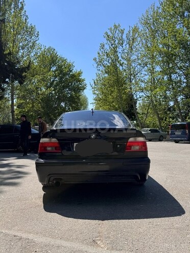 BMW 525 2000, 443,200 km - 2.5 l - Yevlax