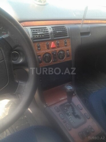 Mercedes E 240 1998, 379,000 km - 2.4 l - Bakı