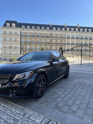 Mercedes C 300 2019, 61,700 km - 2.0 l - Bakı