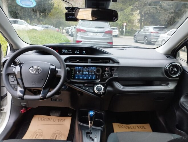 Toyota Aqua 2017, 132,000 km - 1.5 l - Bakı