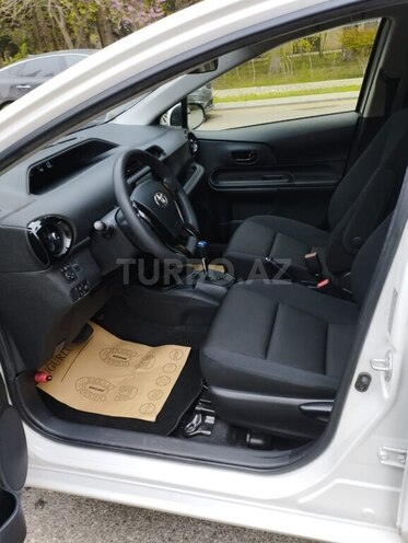 Toyota Aqua 2017, 132,000 km - 1.5 l - Bakı