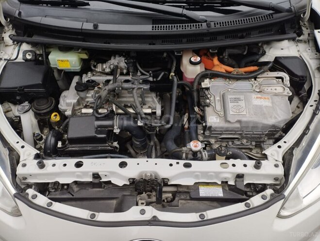 Toyota Aqua 2017, 132,000 km - 1.5 l - Bakı