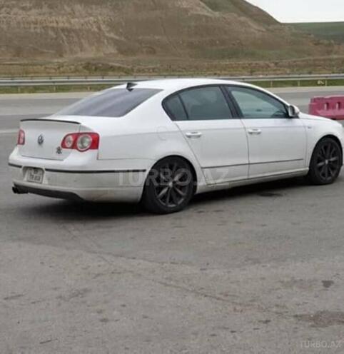 Volkswagen Passat 2006, 305,000 km - 2.0 l - Bakı