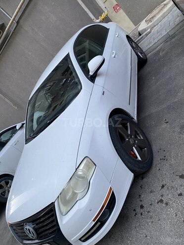 Volkswagen Passat 2006, 305,000 km - 2.0 l - Bakı