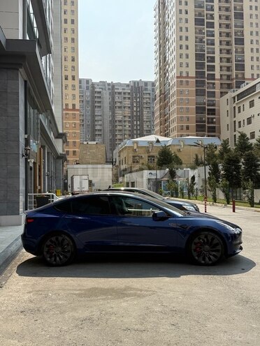 Tesla Model 3 2023, 25,000 km - 0.0 l - Bakı