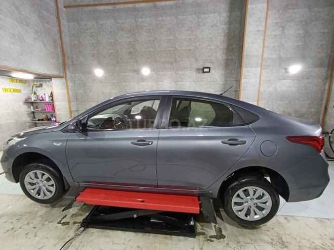 Hyundai Accent 2019, 103,701 km - 1.6 l - Bakı