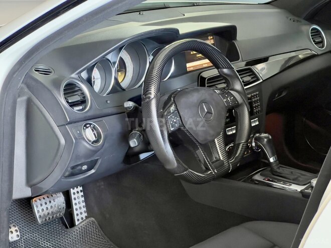 Mercedes C 300 2011, 224,000 km - 3.0 л - Bakı