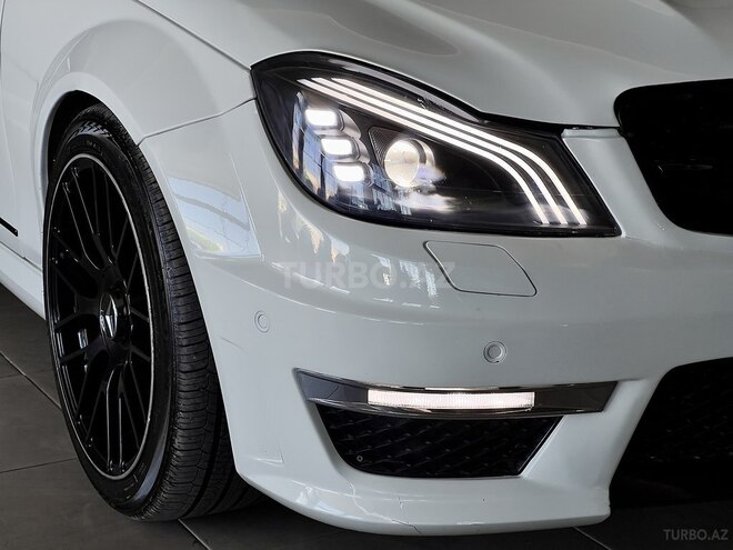 Mercedes C 300 2011, 224,000 km - 3.0 л - Bakı