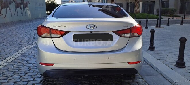 Hyundai Avante 2015, 180,000 km - 1.6 л - Bakı