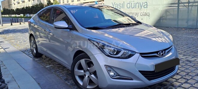 Hyundai Avante 2015, 180,000 km - 1.6 л - Bakı