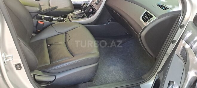 Hyundai Avante 2015, 180,000 km - 1.6 л - Bakı