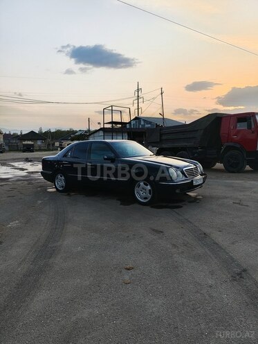 Mercedes E 200 1999, 333,734 km - 2.0 l - Lənkəran