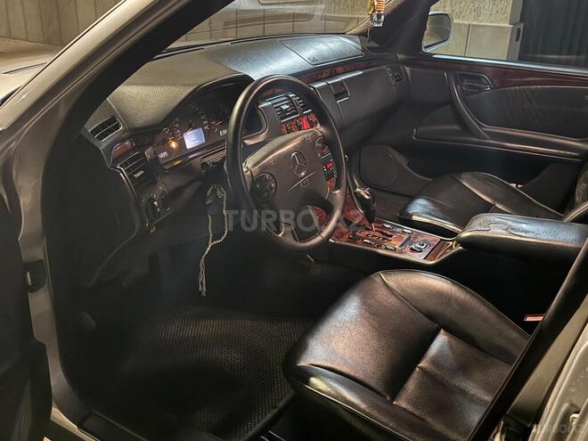 Mercedes E 240 2000, 352,000 km - 2.4 l - Sumqayıt
