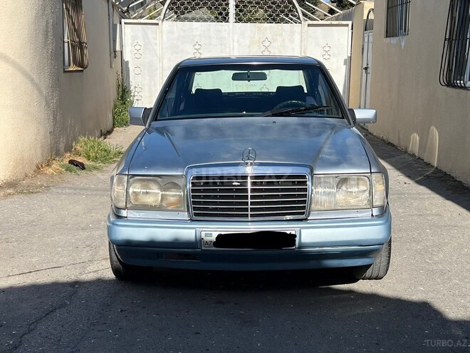 Mercedes E 200 1992, 330,000 km - 2.0 l - Bakı