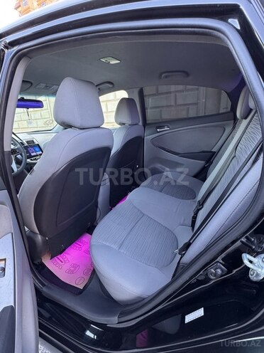 Hyundai Accent 2017, 136,929 km - 1.6 л - Bakı