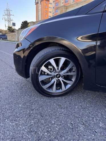 Hyundai Accent 2017, 136,929 km - 1.6 л - Bakı