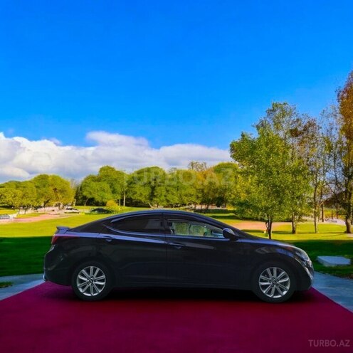 Hyundai Elantra 2015, 160,000 km - 1.8 l - Bakı