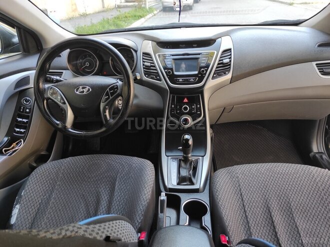 Hyundai Elantra 2015, 160,000 km - 1.8 l - Bakı
