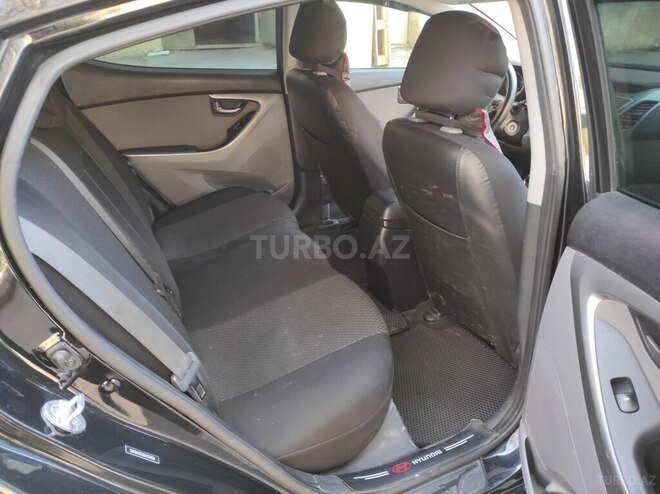 Hyundai Elantra 2015, 160,000 km - 1.8 l - Bakı