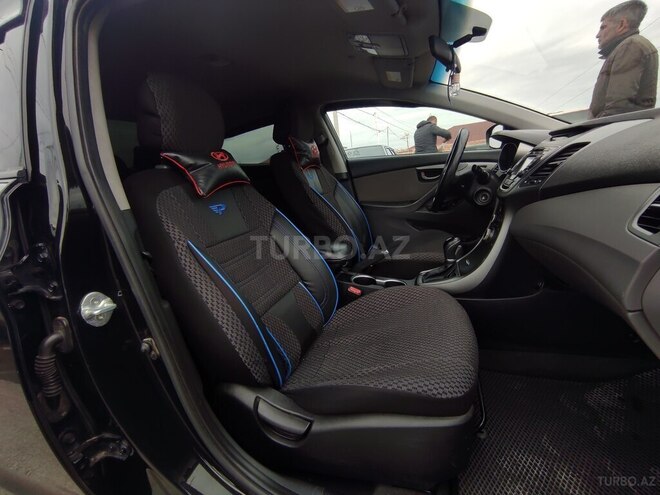 Hyundai Elantra 2015, 160,000 km - 1.8 l - Bakı
