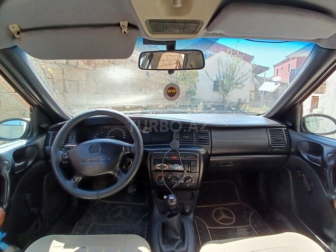 Opel Vectra 1997, 365,000 km - 1.6 l - Bakı