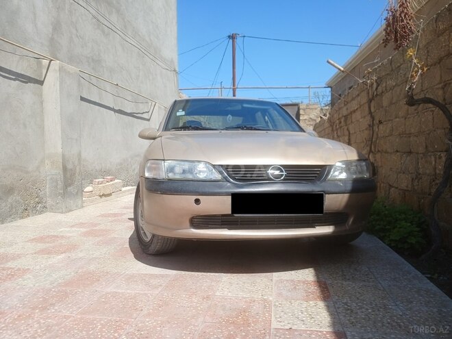 Opel Vectra 1997, 365,000 km - 1.6 l - Bakı