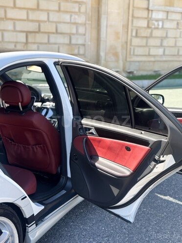 Mercedes C 200 2001, 295,000 km - 2.0 l - Bakı