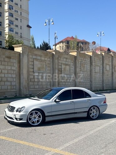 Mercedes C 200 2001, 295,000 km - 2.0 l - Bakı