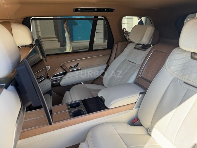 Land Rover Range Rover 2023, 18,500 km - 4.4 l - Bakı