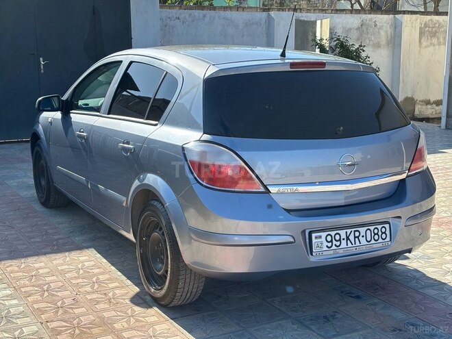 Opel Astra 2004, 198,250 km - 1.4 l - Bakı