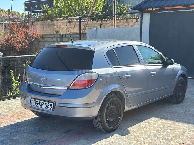 Opel Astra 2004, 198,250 km - 1.4 l - Bakı