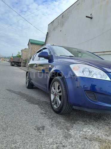 Kia Ceed 2009, 245,000 km - 1.4 л - Quba