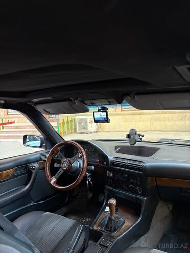 BMW 520 1995, 296,000 km - 2.0 l - Bakı