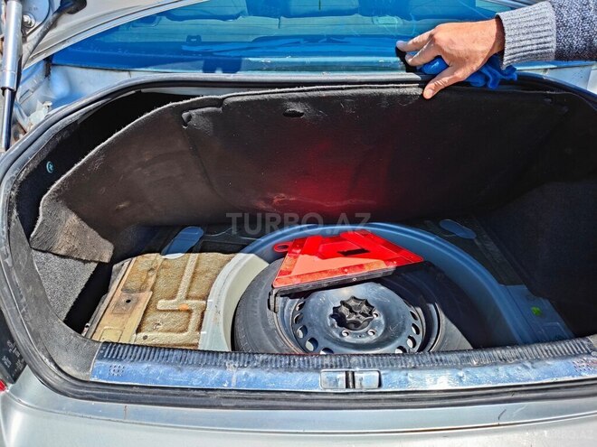 Volkswagen Passat 2004, 420,000 km - 1.8 l - Cəlilabad