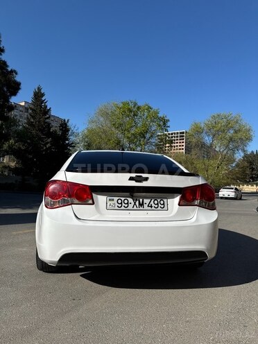 Chevrolet Cruze-2