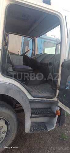 Mercedes Atego 1318 2002, 300,000 km - 4.3 l - Bakı