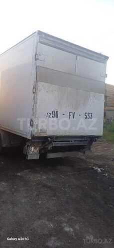 Mercedes Atego 1318 2002, 300,000 km - 4.3 l - Bakı