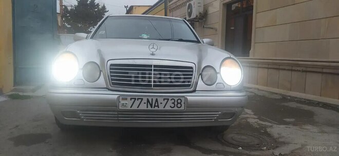 Mercedes E 200 1997, 363,500 km - 2.0 l - Bakı