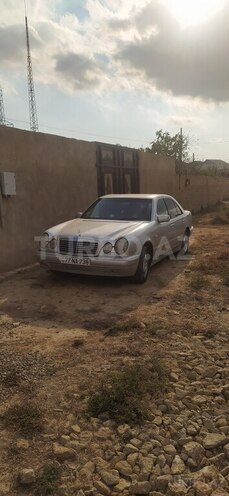 Mercedes E 200 1997, 363,500 km - 2.0 l - Bakı