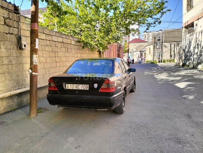 Mercedes C 180 1995, 300,000 km - 1.8 л - Bakı