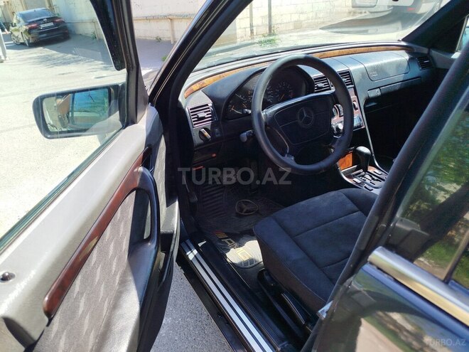 Mercedes C 180 1996, 263,518 km - 1.8 л - Bakı